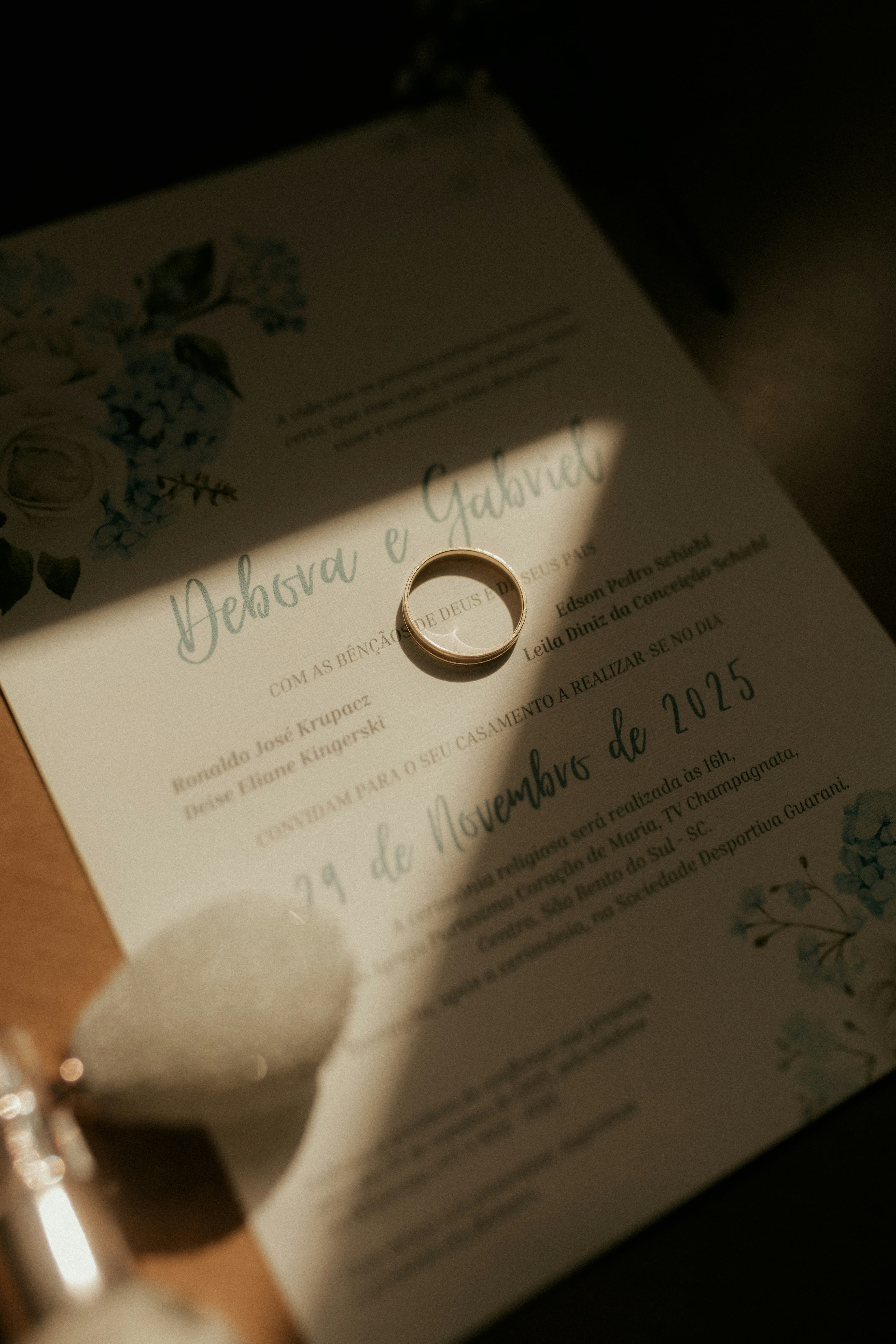 Palette refined botanical invitation